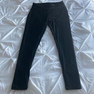 Women’s Textured Booty Yoga Pants For Running Workout Runched Butt Lift Pants